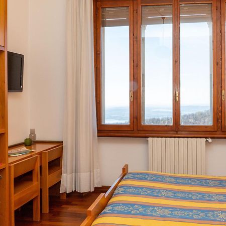 Albergo Sacro Monte 瓦雷泽 外观 照片