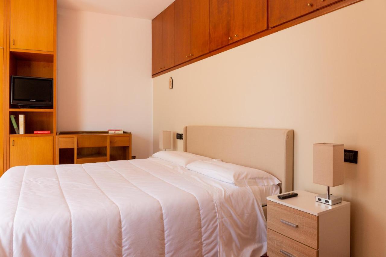 Albergo Sacro Monte 瓦雷泽 外观 照片