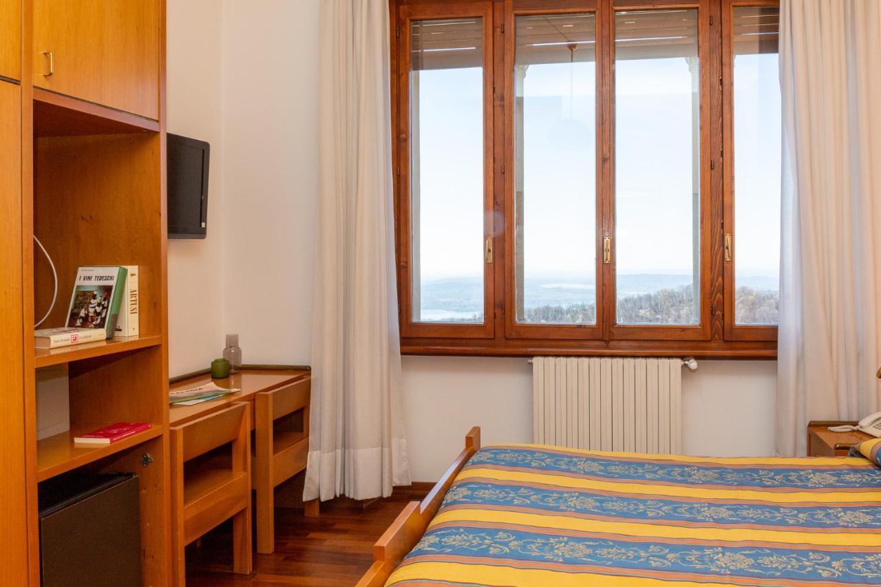 Albergo Sacro Monte 瓦雷泽 外观 照片