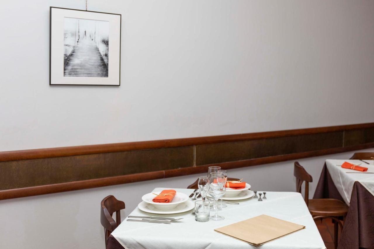 Albergo Sacro Monte 瓦雷泽 外观 照片